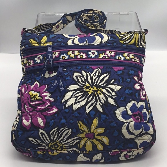 Vera Bradley Handbags - Vera Bradley Blue Floral Print Crossbody Bag
